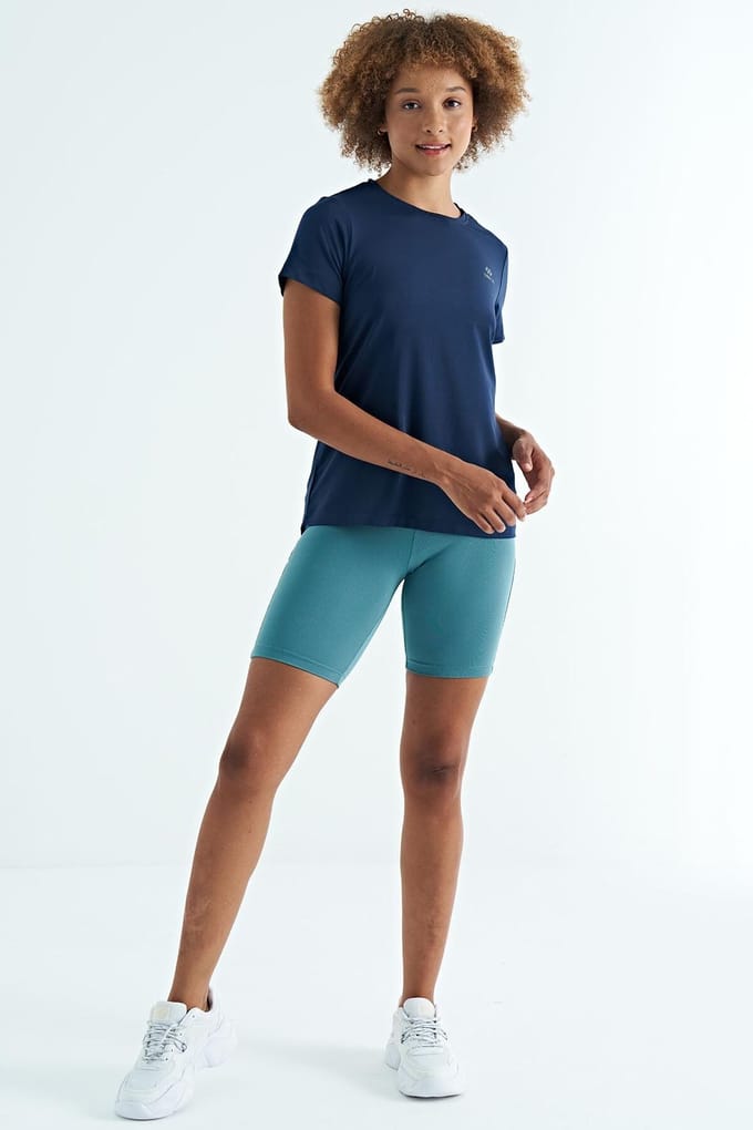 Dames relaxte T-shirt met ronde hals en zijsplitten