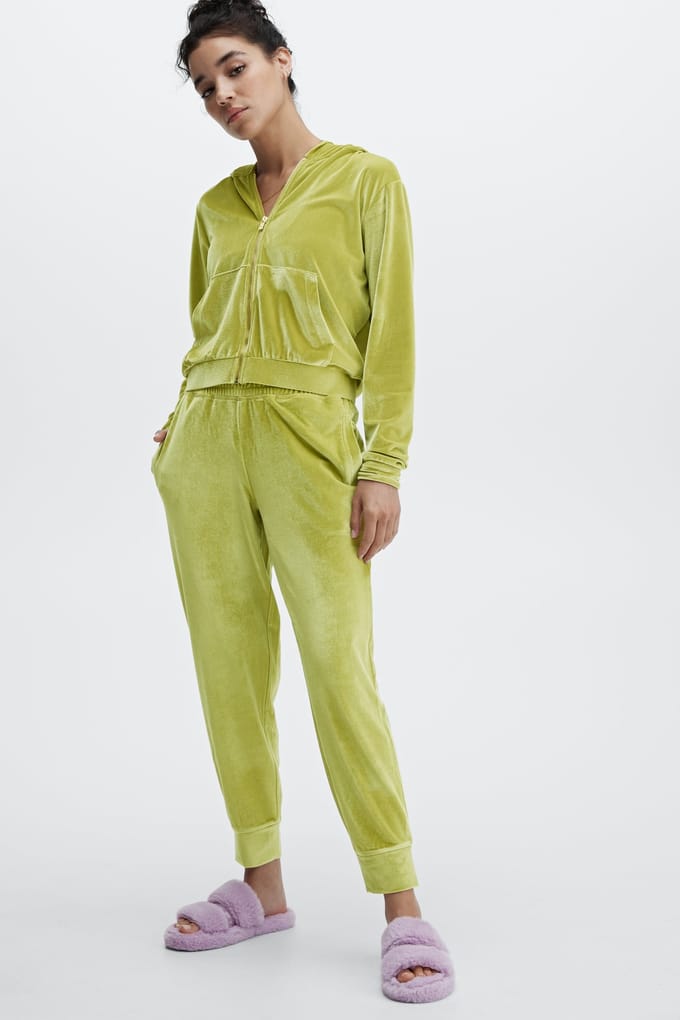 Fabletics Luxe Velour Jogger Golden Leaf Taglia: S REG | Pantaloni da tuta Outlet | Donna | Giallo