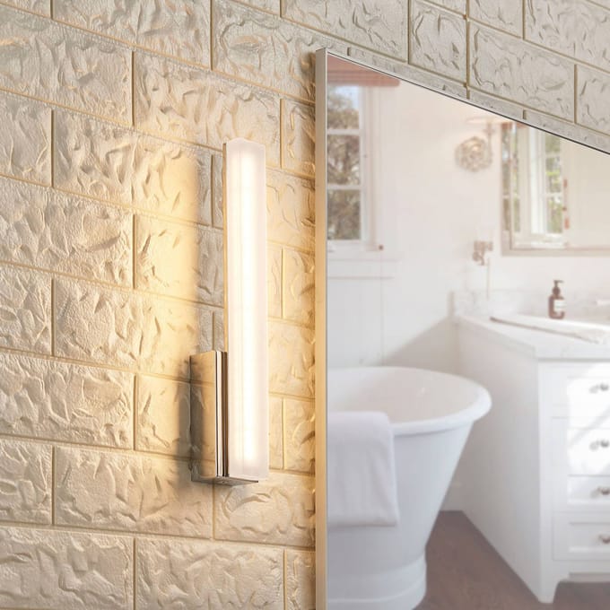 LED badkamer wandlamp Lucande, 32 cm hoog, chroom, IP44