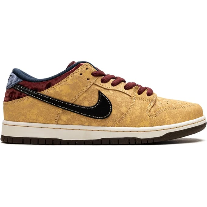 SB Dunk Low Pro 'City of Cinema' sneakers