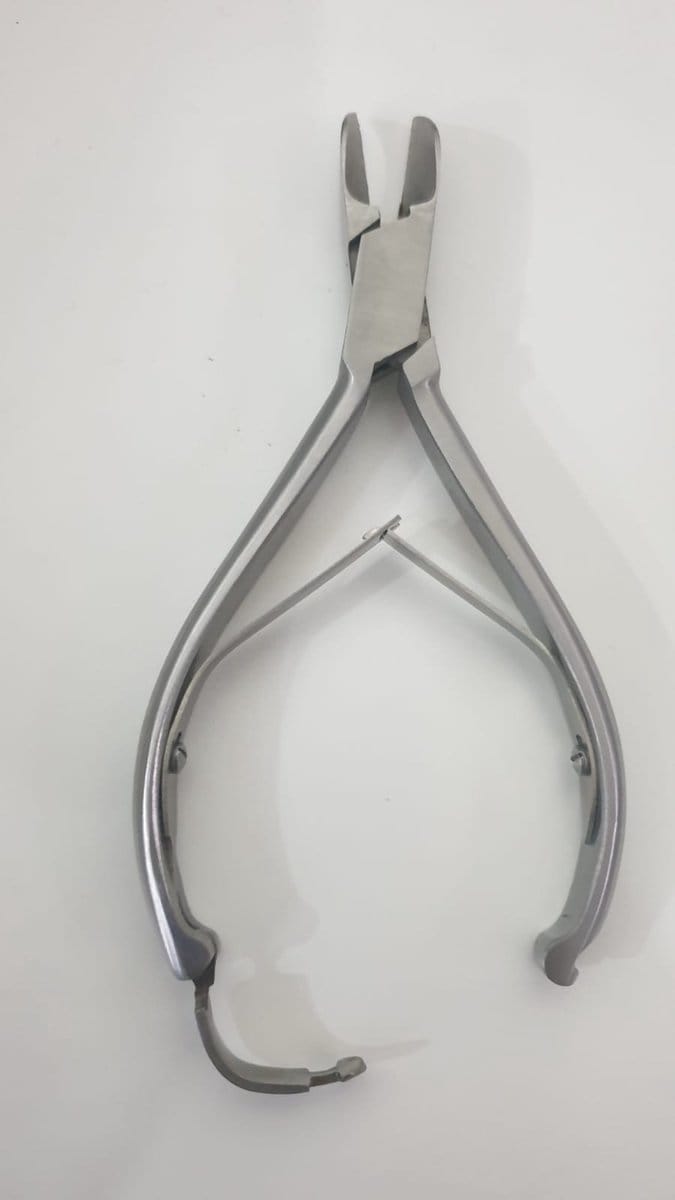 Belux surgical Instruments / Professionele Nageltang 14 cm – Gebogen – Dubbele Veer – Voor Ingegroeide & Dikke Nagels – RVS – Pedicure Tool