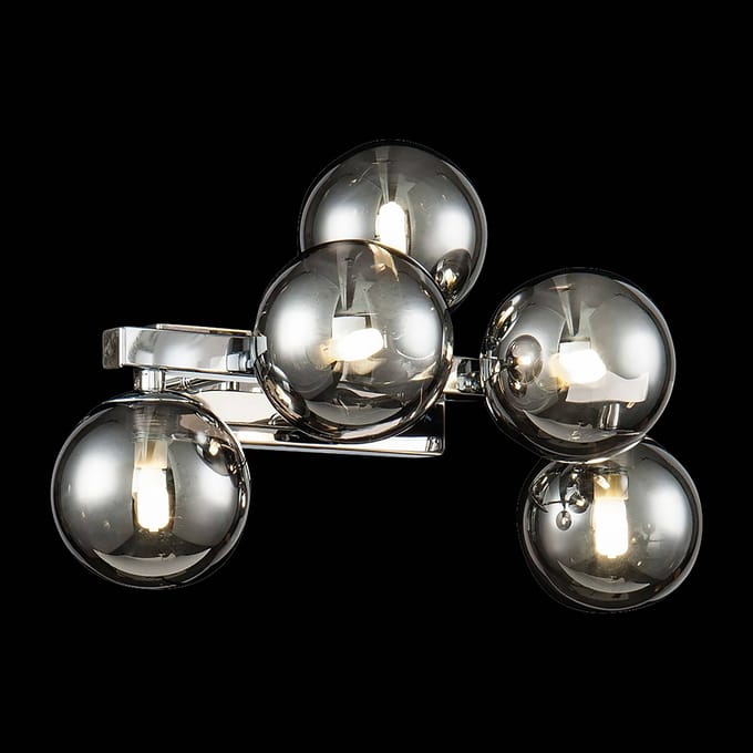 Maytoni Dallas wandlamp met 5 glasbollen, chroom