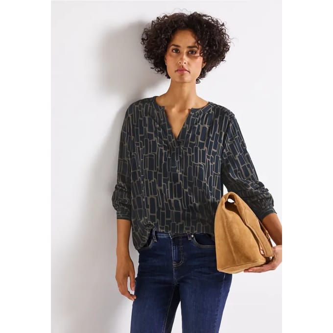 Gedessineerde blouse