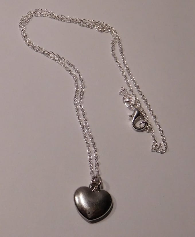 Ketting met hanger hartje zilverkleur