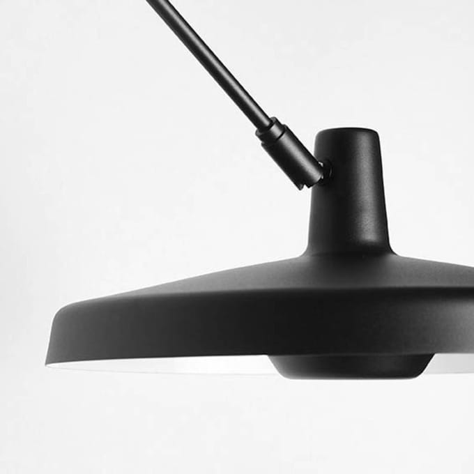 GRUPA Arigato wand 1-lamp 140cm Ø45cm zwart