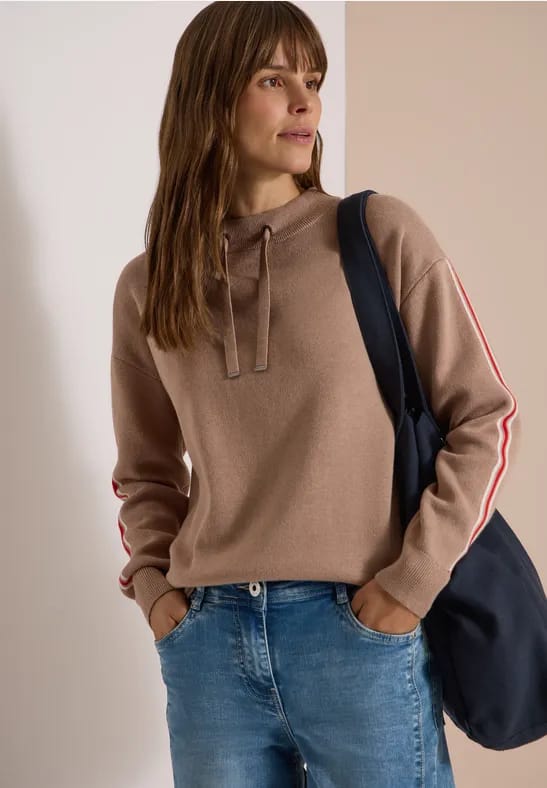 Trui met col en college-details