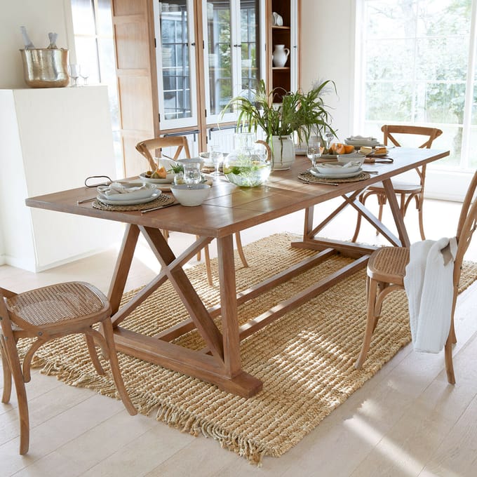 LOBERON Tafel Isaverny bruin