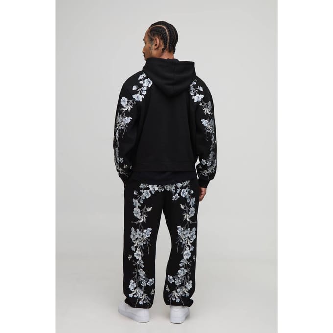 Baggy fit bloemengeborduurde joggers | Black | Size Small