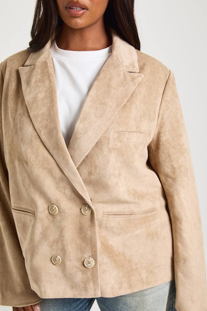 boohoo Dames Plus Suede Dubbele Rij Blazer | Steen | Maat: 46