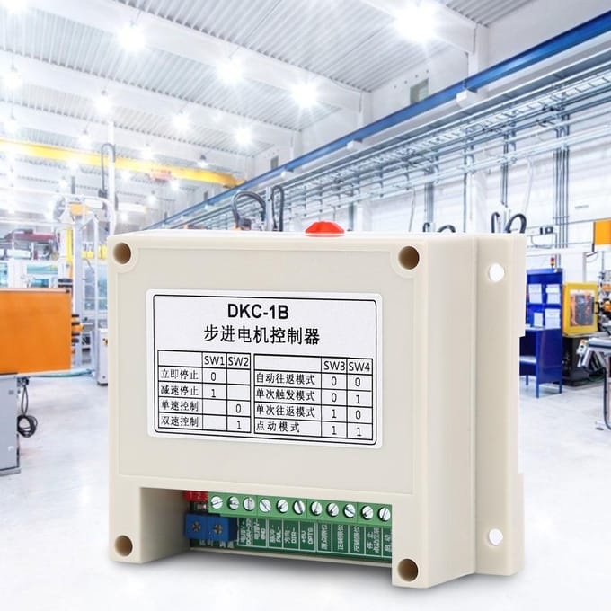 DKC1B Plastic Snelheidsregeling Meervoudige Bescherming Enkelassige Pulstrein Generator Stappenmotor