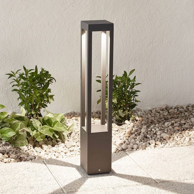 FARO BARCELONA Effectieve LED wegenlamp Agra donkergrijs