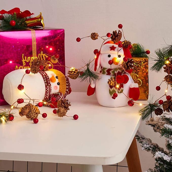 100 stuks Kunstmatige Hulstbessen 10mm Plastic Bessen Decor aan Draad voor Kerstboomversieringen brown