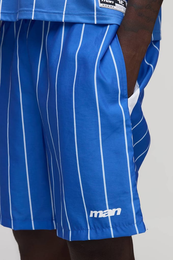 Relaxed Short Length Stripe Nylon Short | Blue | Size Medium