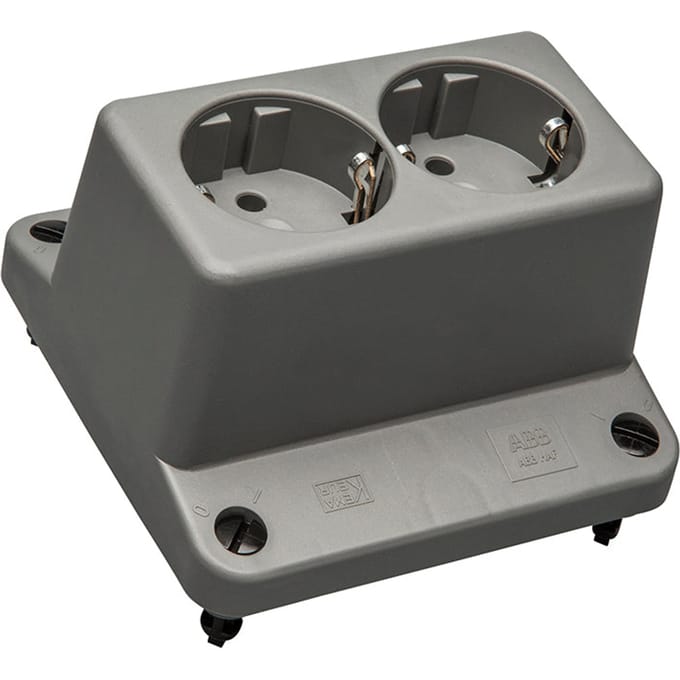 ABB 3640 Afdekking Met Dubbele Aardingscontactdozen - 1SPA007130F9230