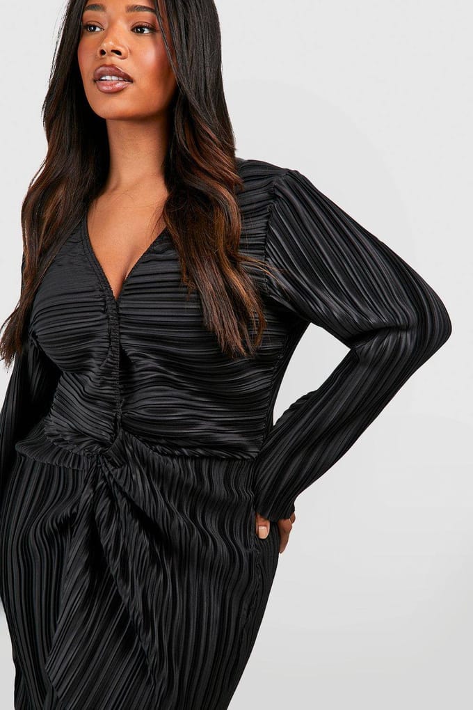 boohoo Dames Plus Wide Plisse Twist Front Wrap Jurk | Black | Maat: 16