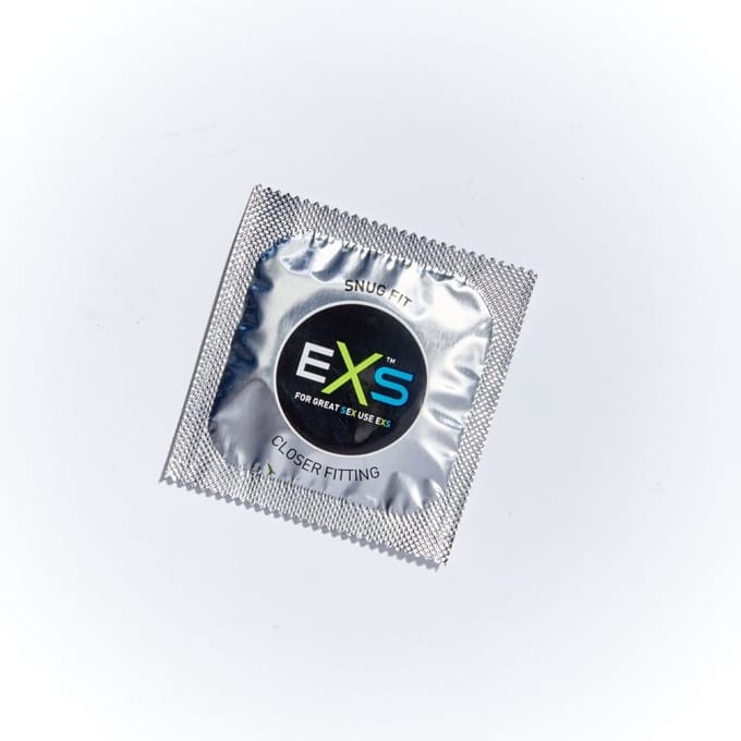 EXS Snug Fit - Extra kleine condooms - 48 stuks