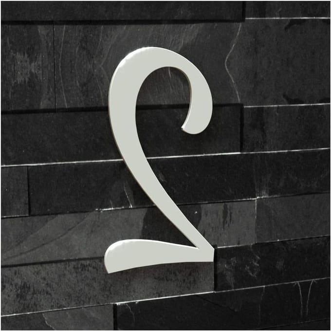 Huisnummer 2 - Huiscijfer - Huis Herkennen - Klassiek Lettertype - 20 cm - Wit