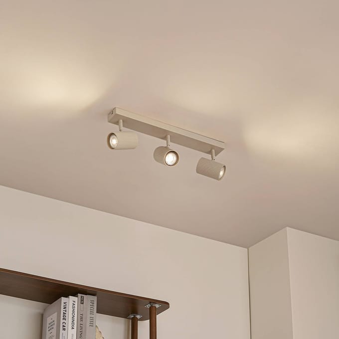 Lindby - buitenspot - 3lichts - Aluminium, ijzer - H: 16 cm - GU10 - beige