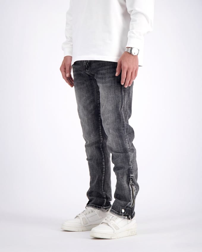 CARBON SLIM DENIM