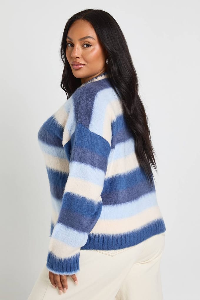 boohoo Dames Plus Geborstelde Gestreepte Oversized Trui | Blauw | Maat: 48-50