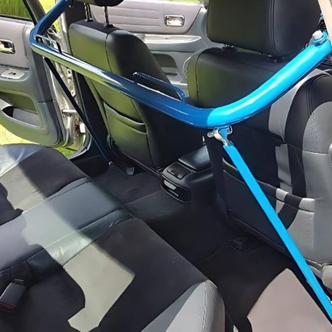 Harness Bar Lexus IS 200