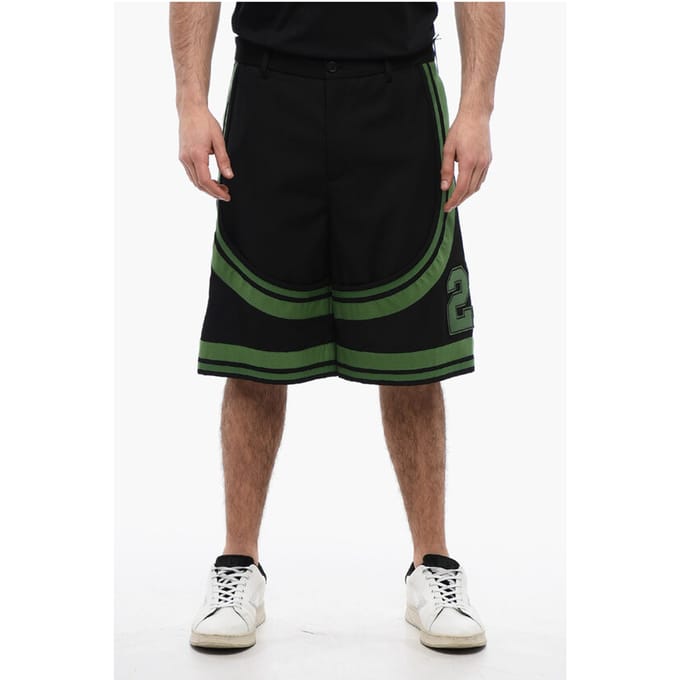 Gepatchte VARSITY-shorts met tapedetails in zwart
