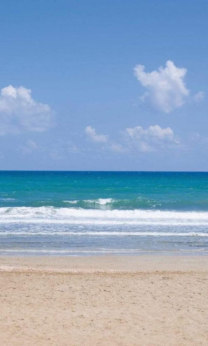 Fotobehang - Empty Beach 150x250cm - Vliesbehang