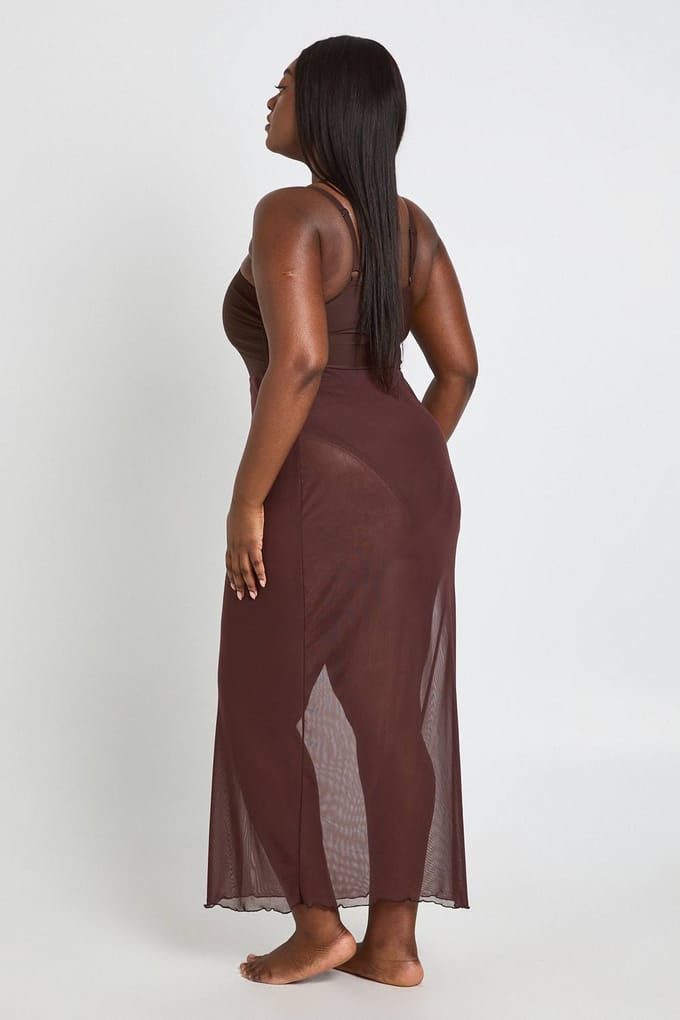 boohoo Dames Mesh Maxi Strandrok | Chocoladebruin | Maat: 48
