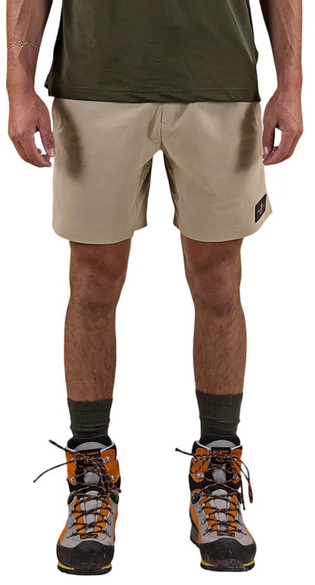 The Mountain Studio Field Korte Broek Beige L Man