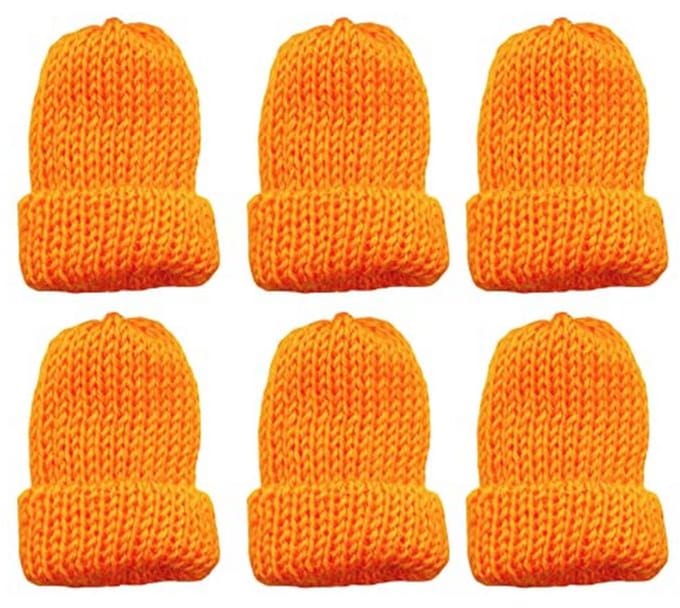 Set van 6 kleurrijke gebreide eierwarmers voor ontbijt