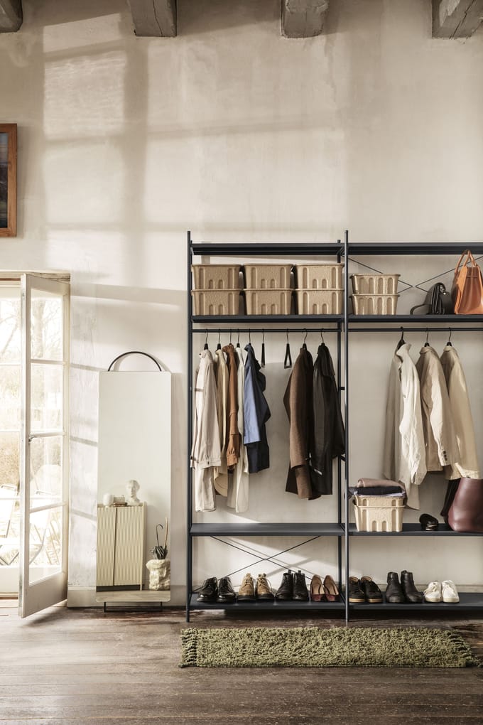 Ferm Living Punctual Plank - anthrazit