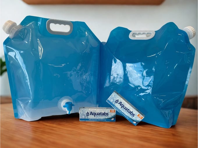 First48 Aquatabs waterzuiveringstabletten - 2x 10L waterzak met kraantje