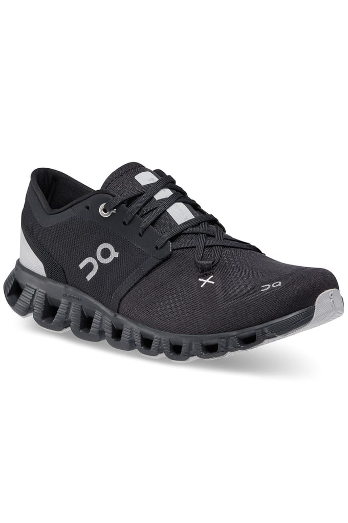 On Cloud X 3 Black Size: 36 | Training Outlet | Dames | Zwart