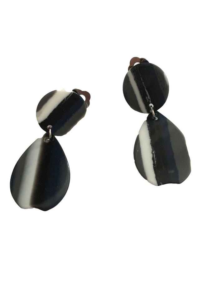 Petra's Sieradenwereld - Clipoorbel hanger blauw wit (356)