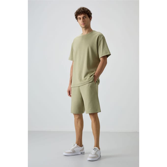 Overmaat T-Shirt en Shorts Set