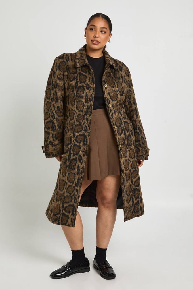 boohoo Dames Plus jasje met luipaardprint en wollen uitstraling | Leopard | Maat: 18