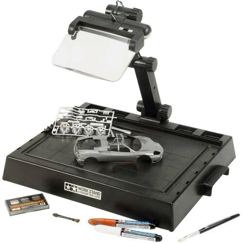 Tamiya Modelbouwpakket - 74064 Work Station with Magnifying Lens Houder - Tamiya - Modelbouw
