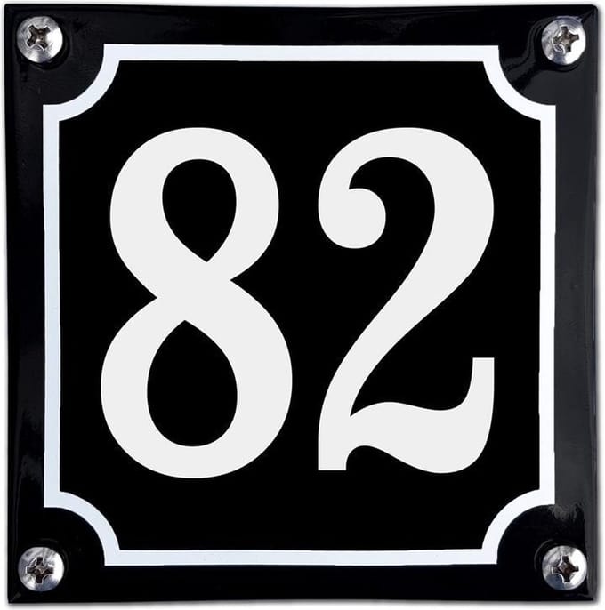 Zwart emaille huisnummer  - 82