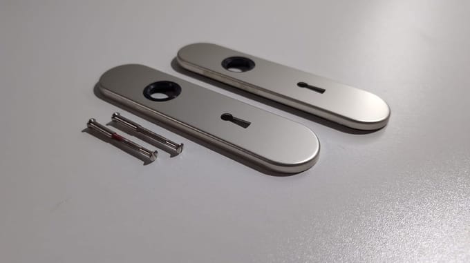 Langschild sleutelgat 56MM ovaal aluminium