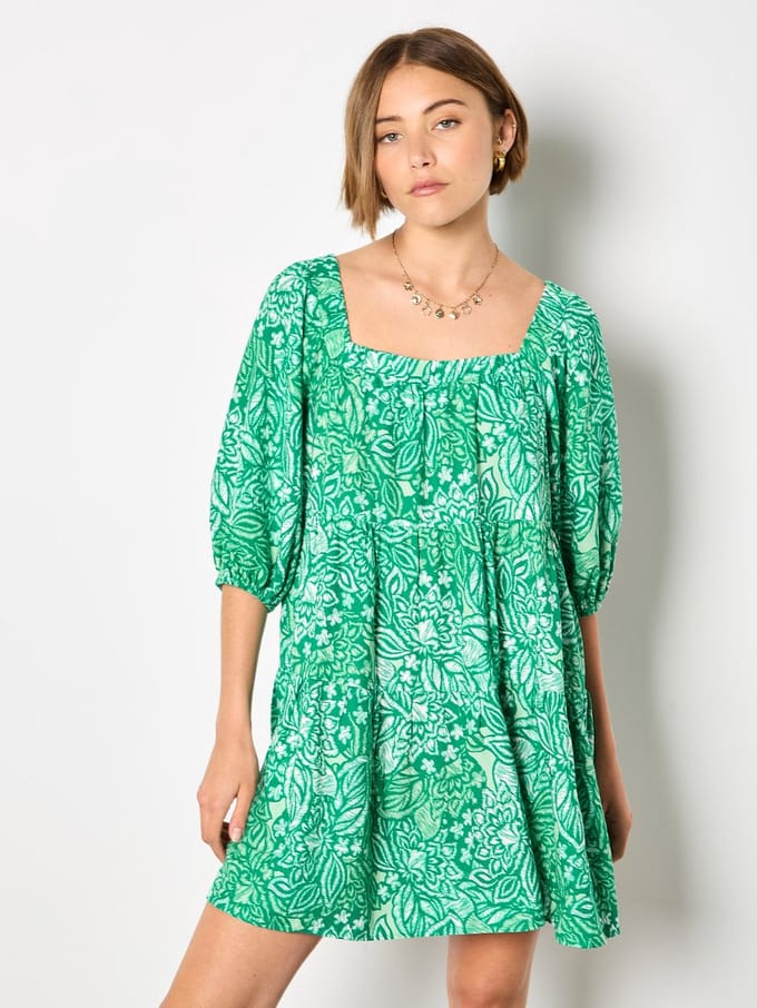 Mini-jurk met bloemenprint en gelaagde rok