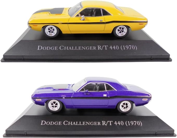 Set van 2 Miniaturen Raceauto's Schaal 1:43 Model Diecast Geel en Paars