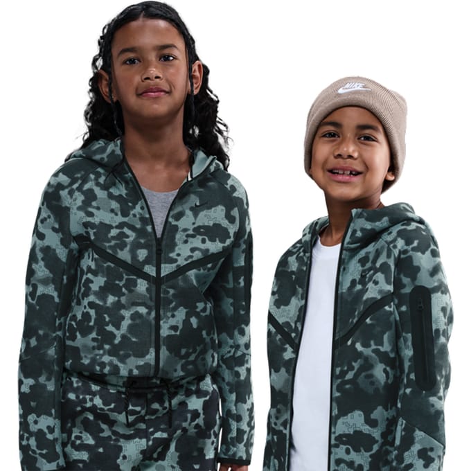 Nike Tech Fleece Hoodies Kinder - Groen - Maat 122 - 128 CM - Poly Fleece