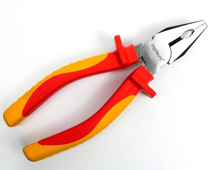 Geïsoleerde combinatietang 6"/160 mm - Veilig en effectief voor elektriciens