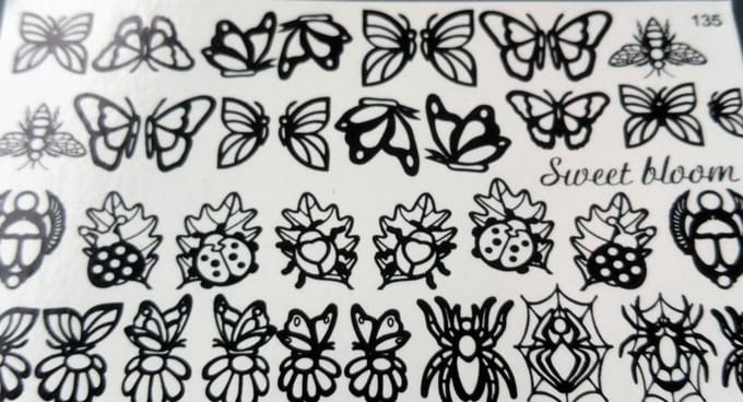 Korneliya Folie Decal 135 Zwart