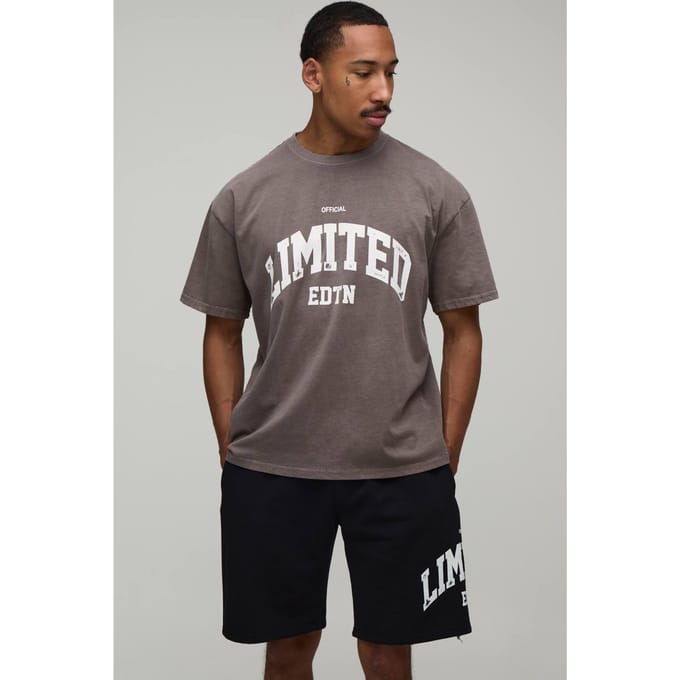 Oversized Gewassen Limited Edition Bedrukt T-shirt & Short Set | Washed Chocolate | Size Medium