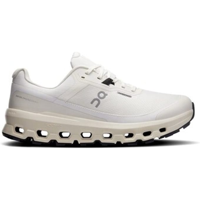 Lage Sneakers On Cloudvista 2