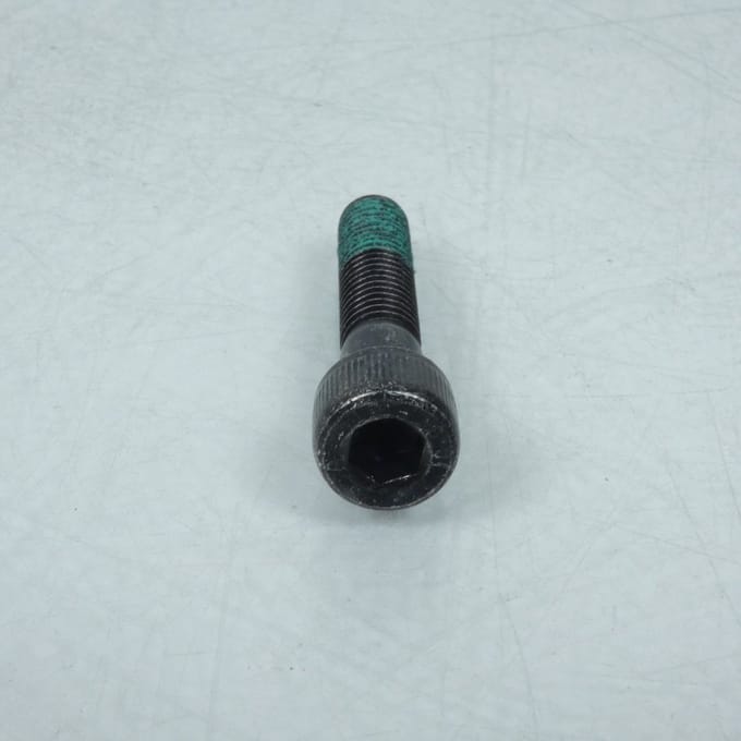 Inbusschroef M8 spoed 125 voor motor Suzuki 650 Savage 59675-02FA0 Nieuw