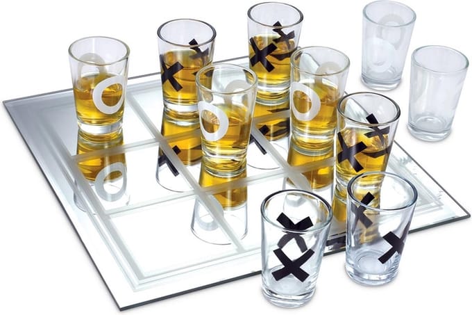 Out Of The Blue Drankspel - Drie Op Een Rij