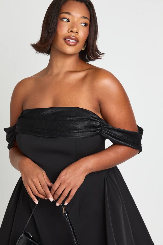 boohoo Dames Plus Fluweel Bardot Minijurk | Zwart | Maat: 44