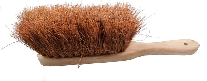 Benson Stoffer - Kokos haren - Hout - 30 cm - Met ophangoog